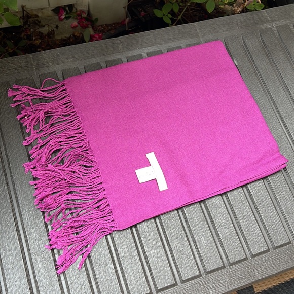 New - Radiant Orchid - Merino Wool & Silk Blend - Pashmina Scarf - Picture 7 of 12